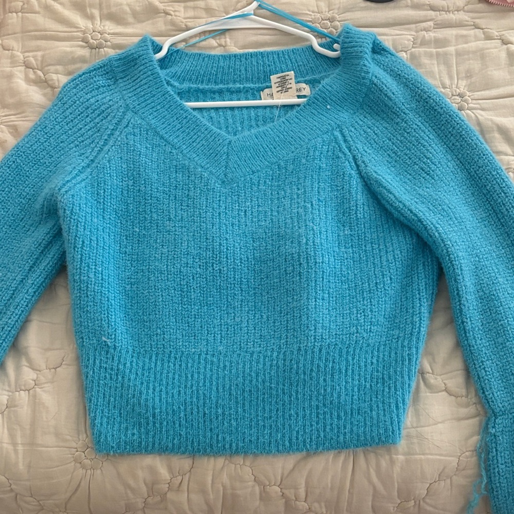 Cozy V-Neck Blue Sweater